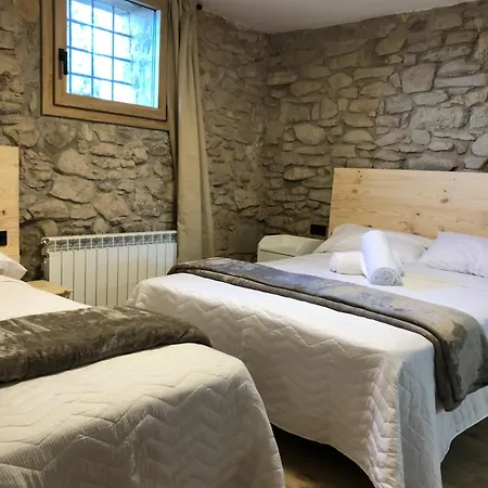 Masia El Bosquet Chalet *